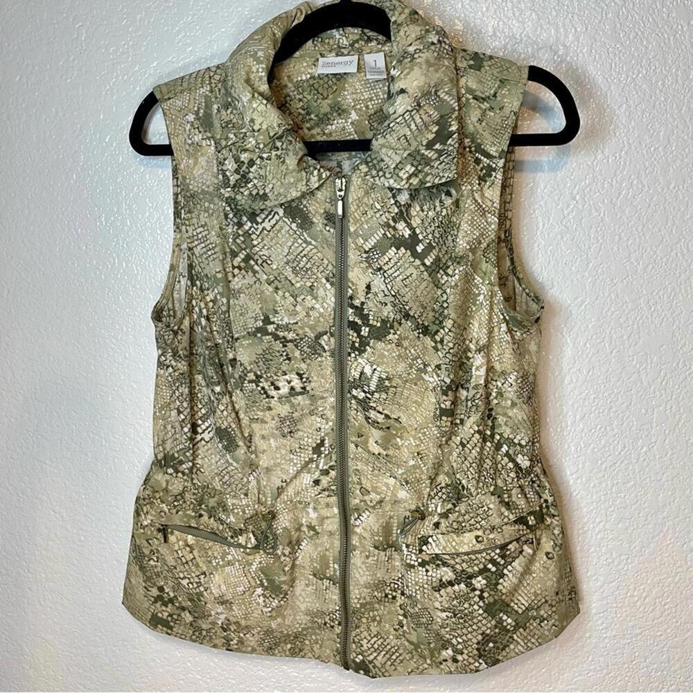 Chicos Zenergy Neema Marissa snake vest